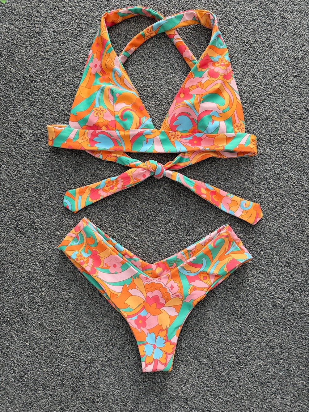 Skatie Bikini Set